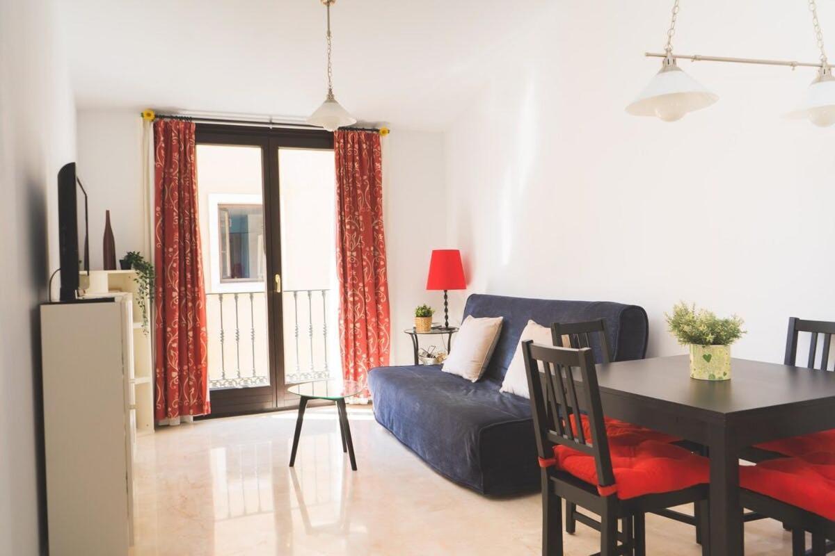Centrico Apartamento En Calle Carreteria - Málaga Exteriör bild